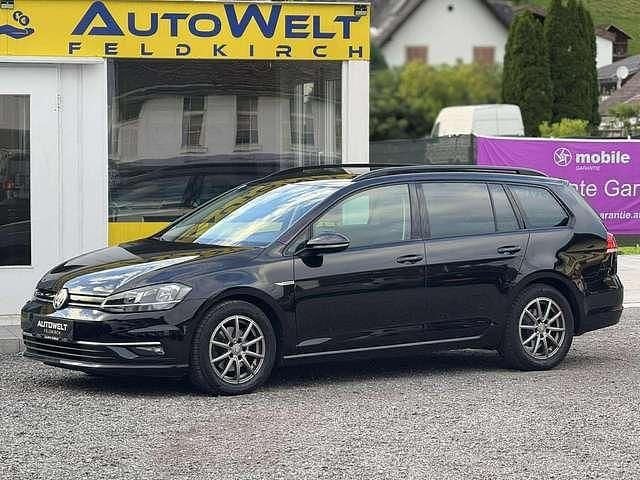 Schwarz Gebraucht 2019 VW Golf VII Comfortline Kombi | € 18.790 (Fairer Preis) - Bild 1/4