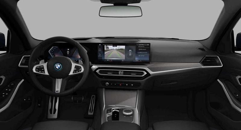 Gebraucht BMW 330e M Sport 292 PS (214 kW) 2022 Grau Kombi