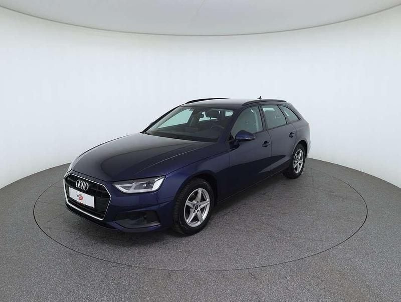 Gebraucht Audi A4 136 PS (100 kW) 2022 Blau Kombi