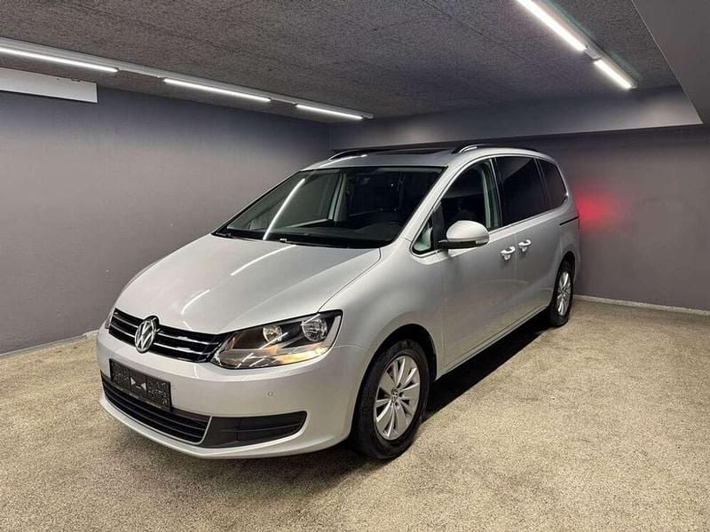 Gebraucht VW Sharan Comfortline 184 PS (135 kW) 2017 Silber Van / Kleinbus