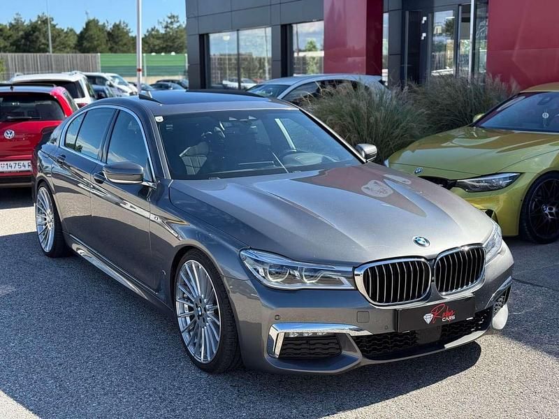 Silber Gebraucht 2016 BMW 740 M Sport Limousine | € 34.990 (Etwas zu teuer) - Bild 1/4