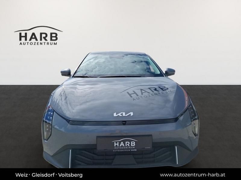Neu Kia EV4 Plus 50 kW (68 PS) 2025 Grau Kleinwagen