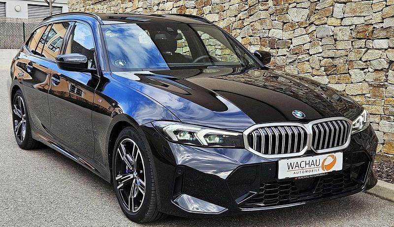 Gebraucht BMW 330 M Sport 245 PS (180 kW) 2024 Schwarz Kombi