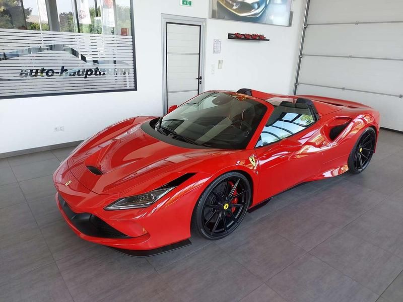 Gebraucht Ferrari F8 721 PS (530 kW) 2021 Rot Cabrio