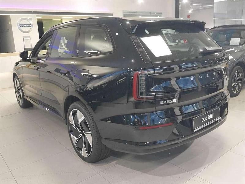Neu Volvo EX90 Performance 380 kW (517 PS) 2025 Schwarz SUV