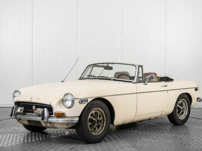 Weiß Gebraucht 1971 MG B Cabrio | € 5.900 - Bild 1/4
