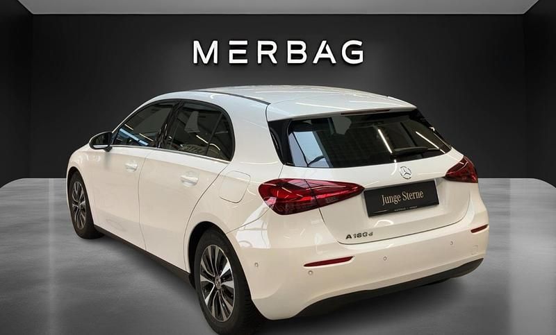 Gebraucht Mercedes A180 Edition 116 PS (85 kW) 2025 Polarweiß Limousine