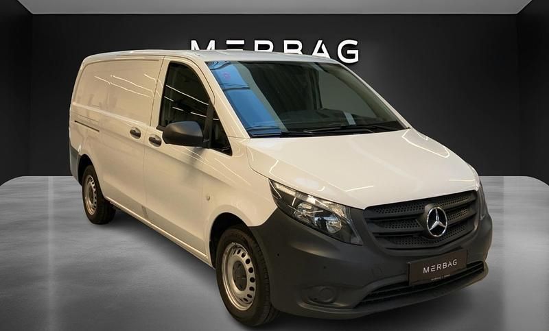 Gebraucht Mercedes Vito 163 PS (119 kW) 2021 Arktikweiß Van