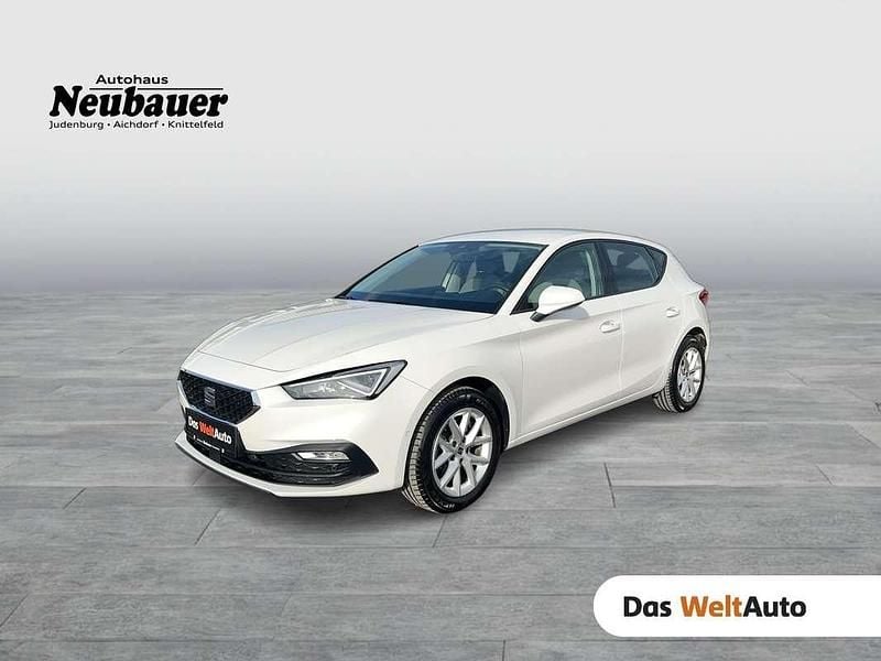 Gebraucht Seat Leon 90 PS (66 kW) 2023 Weiß Limousine