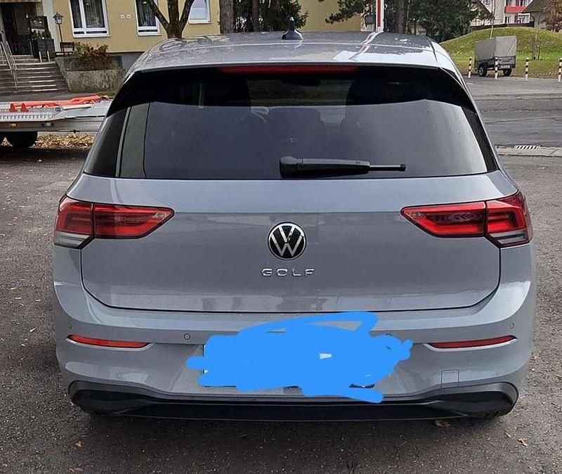 Gebraucht VW Golf VIII Highline 110 PS (80 kW) 2023 Limousine