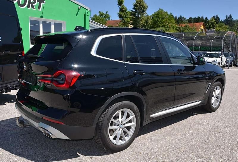Gebraucht BMW X3 Performance 190 PS (139 kW) 2022 Schwarz SUV