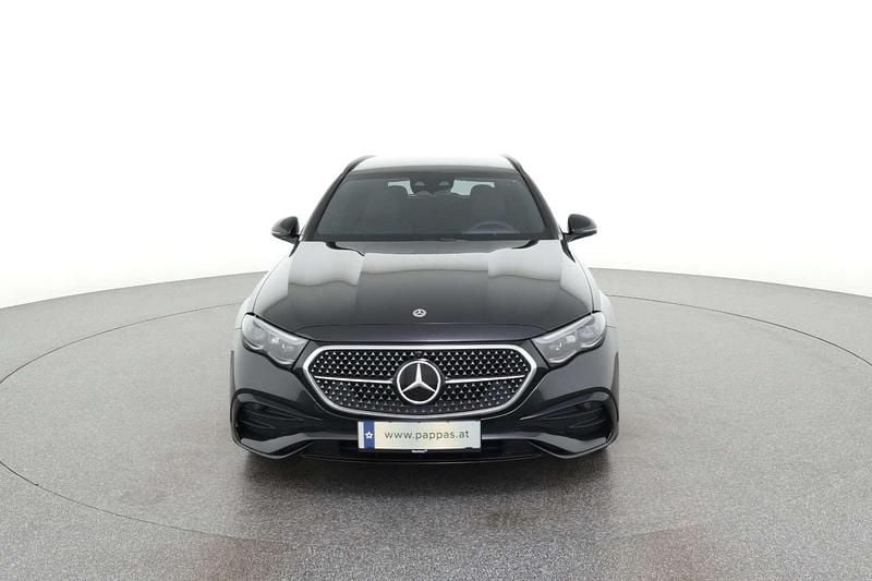 Gebraucht Mercedes E220 197 PS (144 kW) 2025 Graphitgrau Kombi