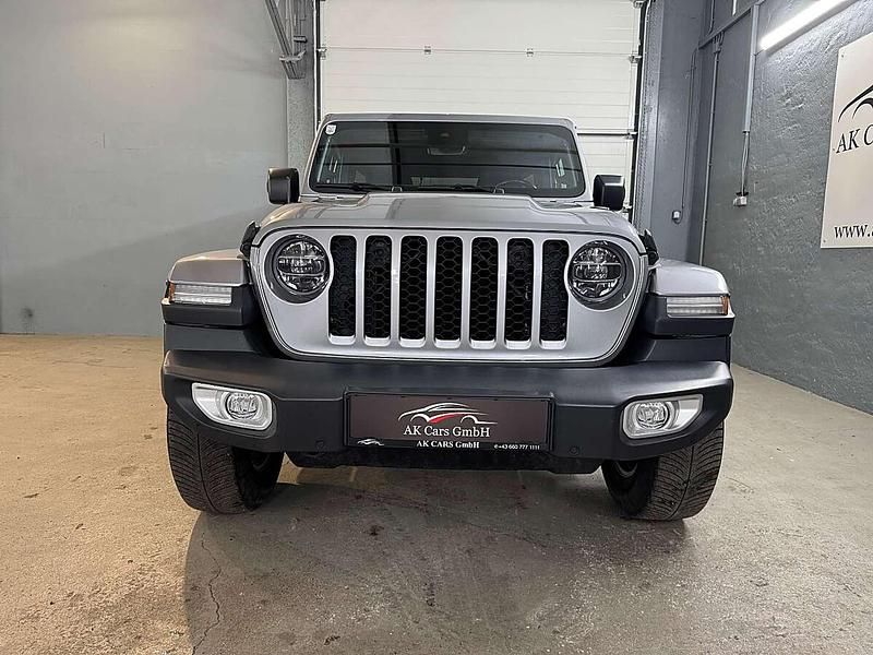Gebraucht Jeep Wrangler Unlimited Sahara 272 PS (200 kW) 2021 Blau SUV