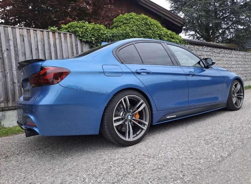 Gebraucht BMW 318 143 PS (105 kW) 2012 Limousine