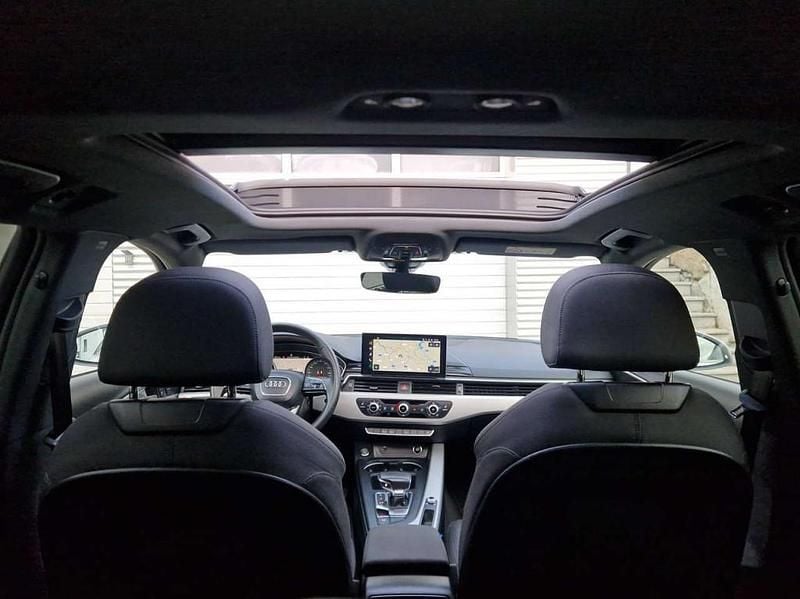 Gebraucht Audi A4 S-Line 163 PS (119 kW) 2020 Schwarz Kombi