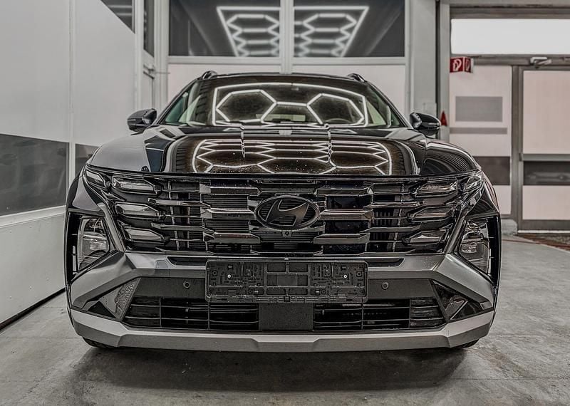 Neu Hyundai Tucson 215 PS (158 kW) 2025 Schwarz SUV