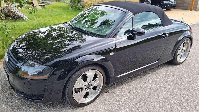 Gebraucht Audi TT Roadster 179 PS (131 kW) 2000 Schwarz Cabrio