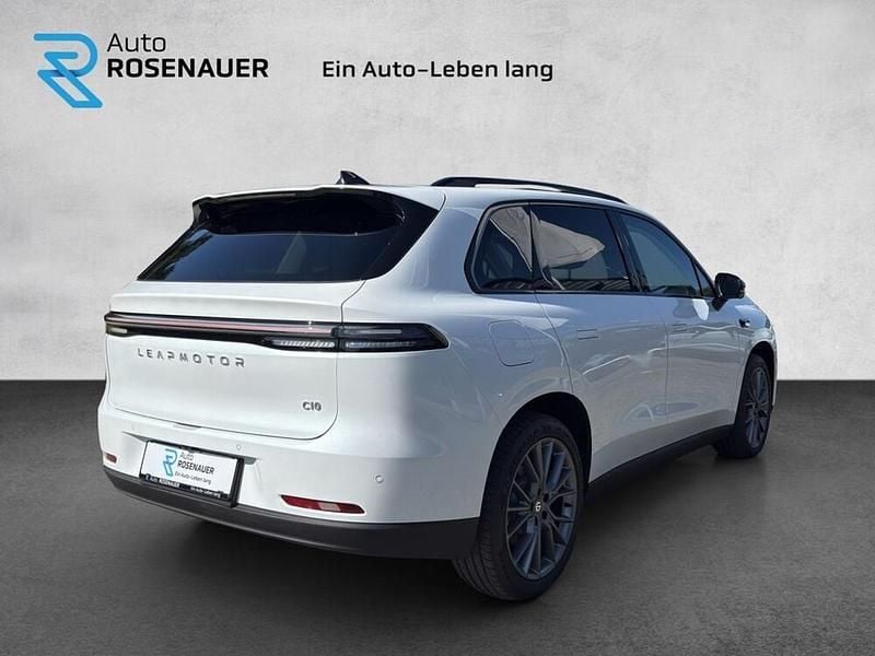 Neu Leapmotor C10 218 PS (160 kW) 2026 Weiß SUV
