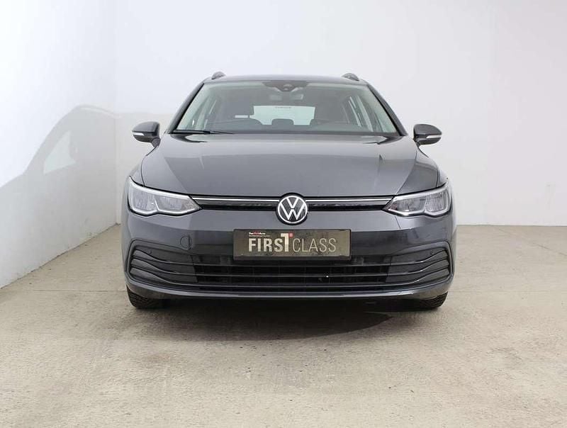 Gebraucht VW Golf VIII Life 116 PS (85 kW) 2022 Grau Kombi