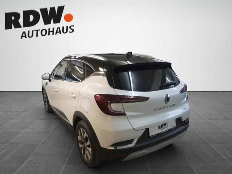 Gebraucht Renault Captur 92 PS (67 kW) 2021 Weiß SUV