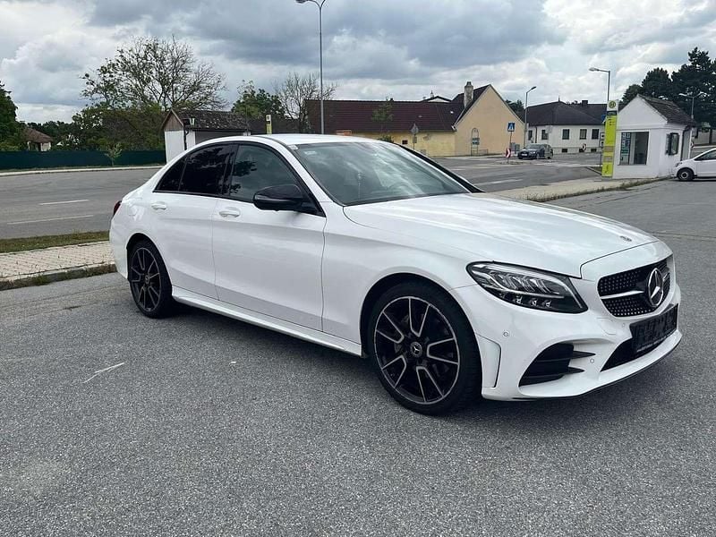 Gebraucht Mercedes C200 184 PS (135 kW) 2019 Limousine
