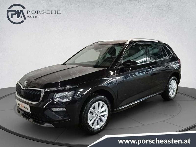 Schwarz Gebraucht 2025 Skoda Kamiq Selection SUV | € 25.360 (Superpreis) - Bild 1/4