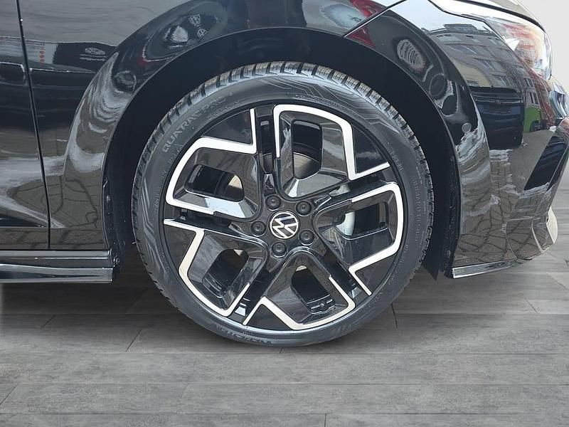Neu VW Golf VIII Sport 116 PS (85 kW) 2026 Schwarz  metallic Limousine