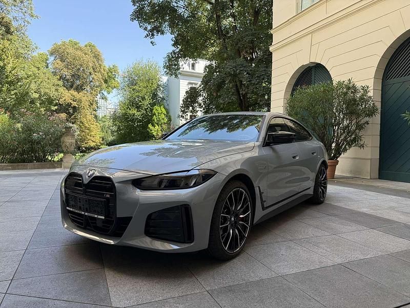 Gebraucht BMW i4 Luxury Line 400 kW (544 PS) 2025 Grau Limousine
