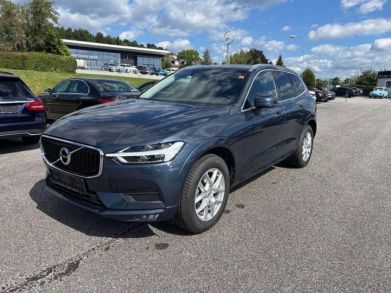 Gebraucht Volvo XC60 Momentum 197 PS (144 kW) 2019 Blau SUV