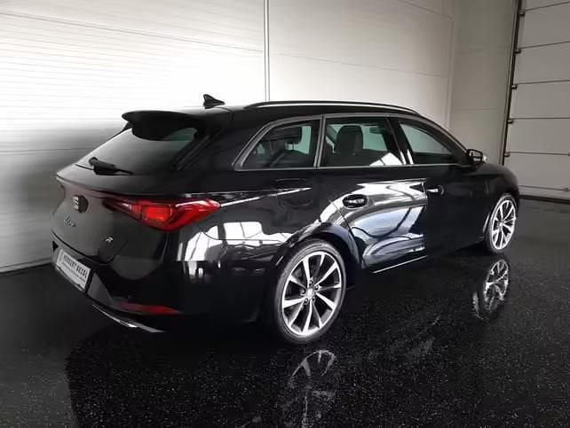 Gebraucht Seat Leon ST FR-Line 150 PS (110 kW) 2022 Mitternachtsschwarz Kombi