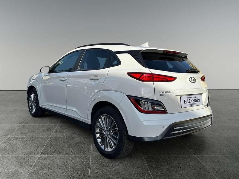Gebraucht Hyundai Kona Edition 30+ 25 kW (35 PS) 2022 Weiß SUV