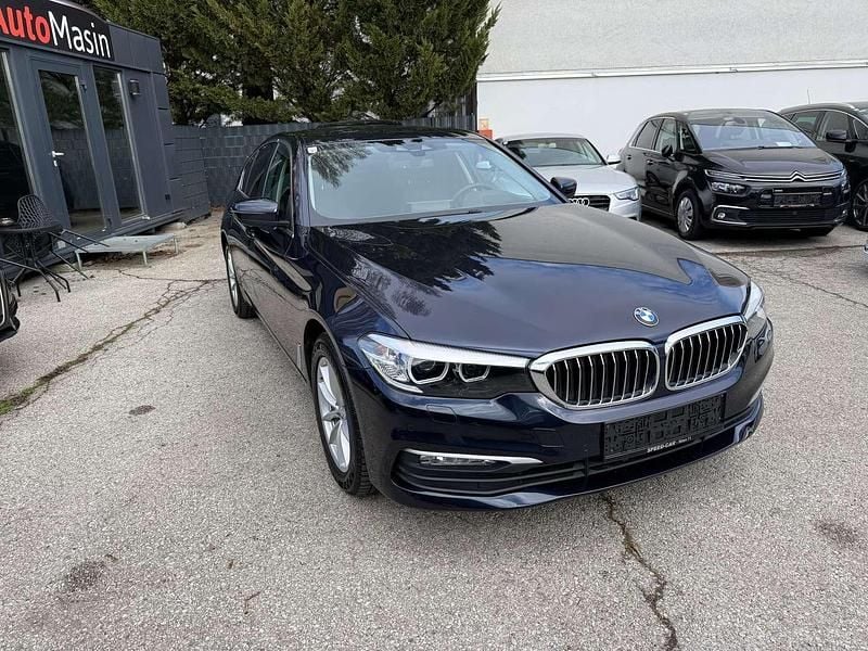Gebraucht BMW 520 Performance 190 PS (139 kW) 2017 Blau Limousine