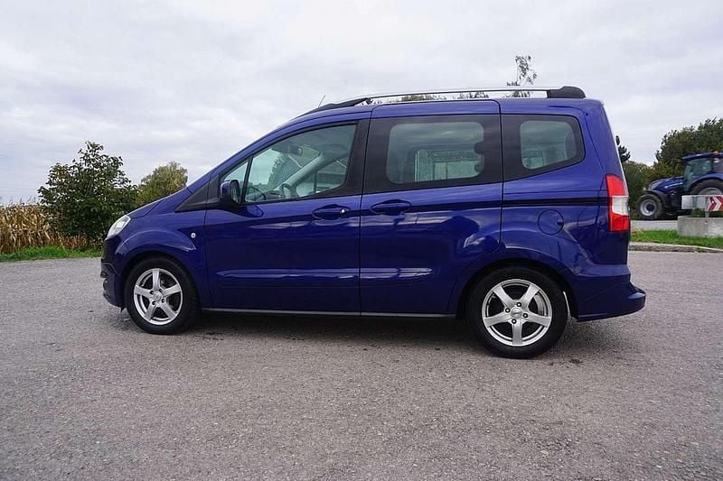 Gebraucht Ford Tourneo Ambiente 95 PS (69 kW) 2015 Blau Kombi