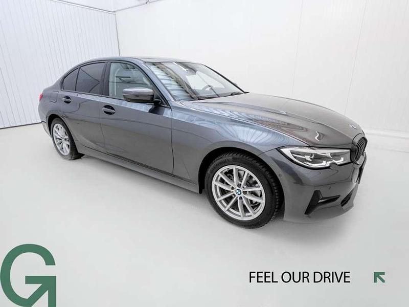 Gebraucht BMW 320 190 PS (139 kW) 2020 Grau Limousine