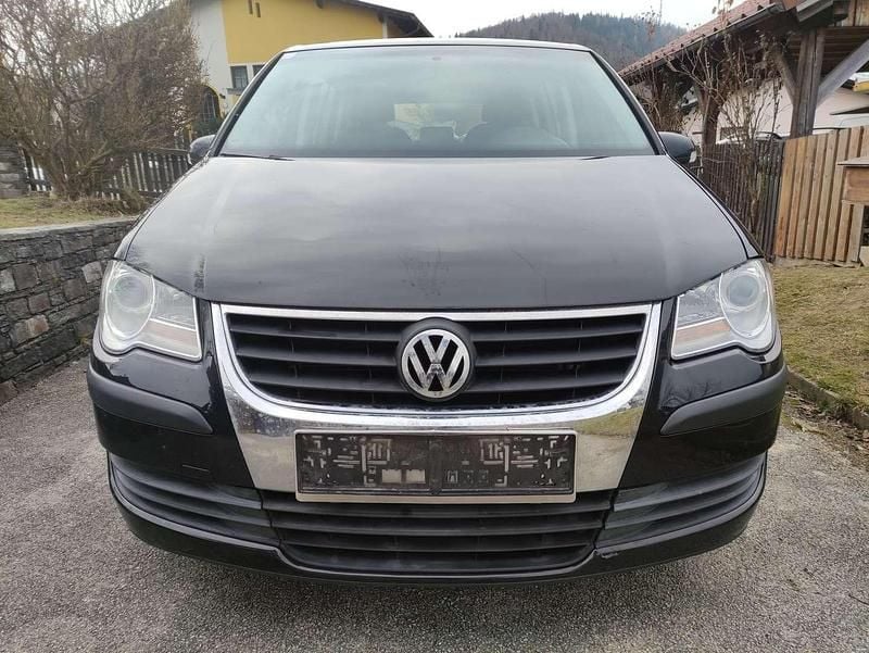 Gebraucht VW Touran 105 PS (77 kW) 2009 Schwarz Van / Kleinbus