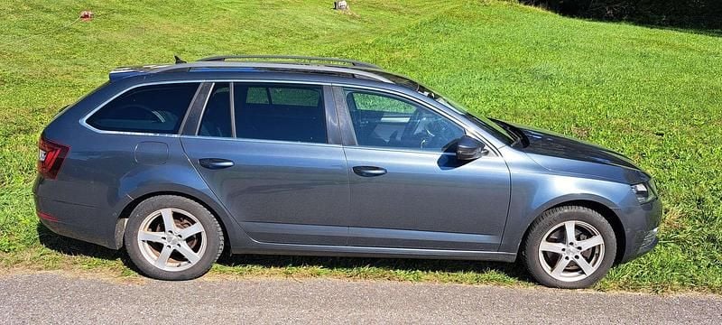 Gebraucht Skoda Octavia Style 150 PS (110 kW) 2018 Grau Kombi