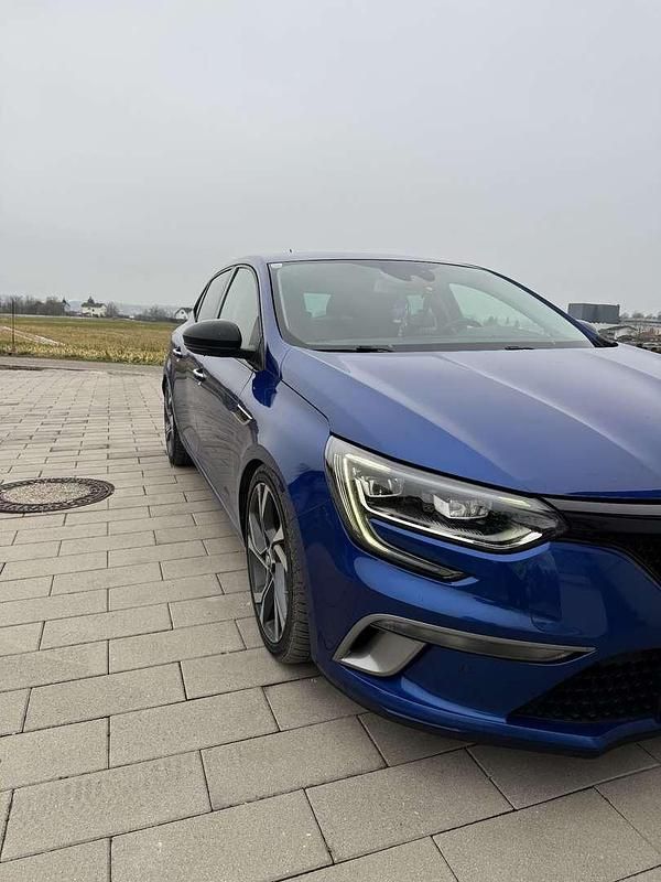 Gebraucht 2017 Renault Mégane GT Line GT Limousine | € 11.900 - Bild 1/4