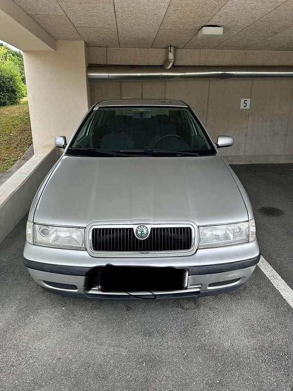 Gebraucht 2000 Skoda Octavia Business Line Limousine | € 1.000 - Bild 1/4