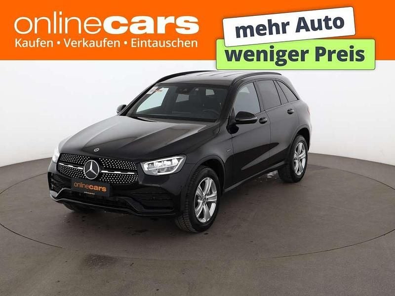 Gebraucht Mercedes GLC300e AMG line 194 PS (142 kW) 2020 Schwarz SUV