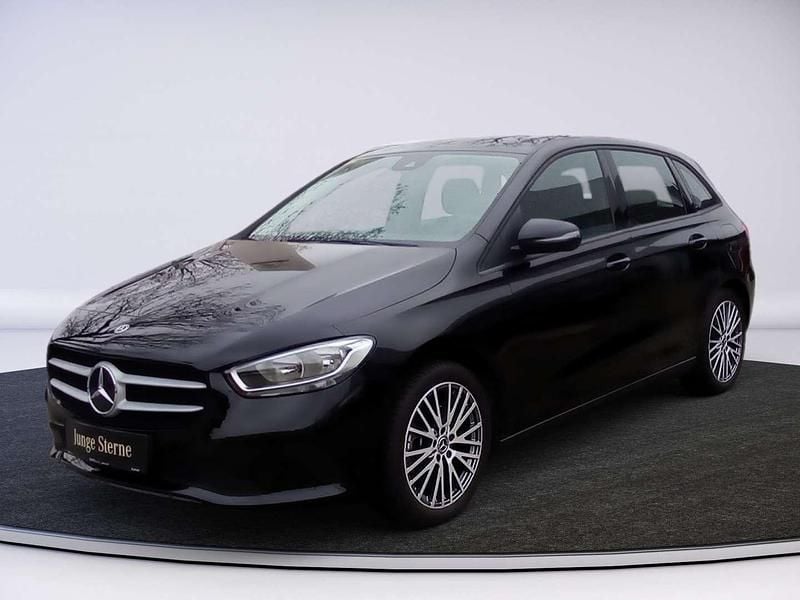 Gebraucht Mercedes E250 160 PS (117 kW) 2022 Schwarz Kombi