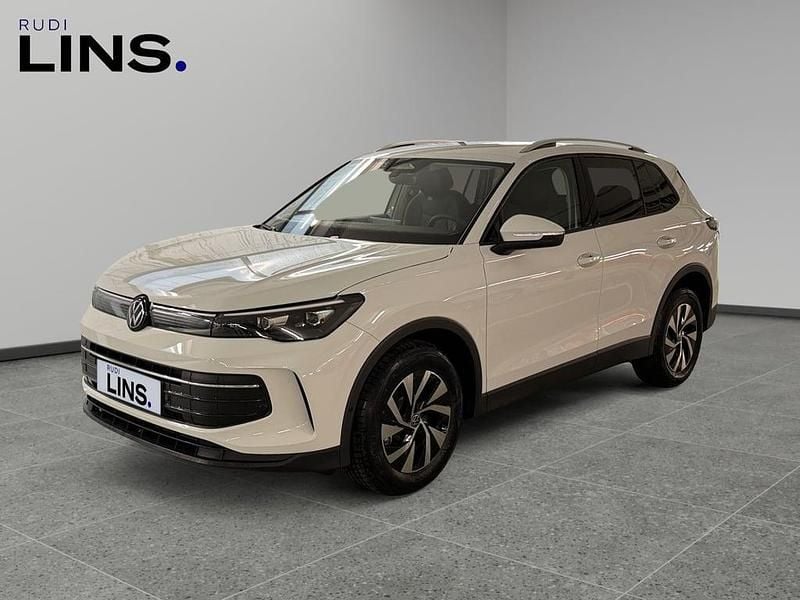 Neu VW Tiguan 150 PS (110 kW) 2026 Weiss  normal SUV
