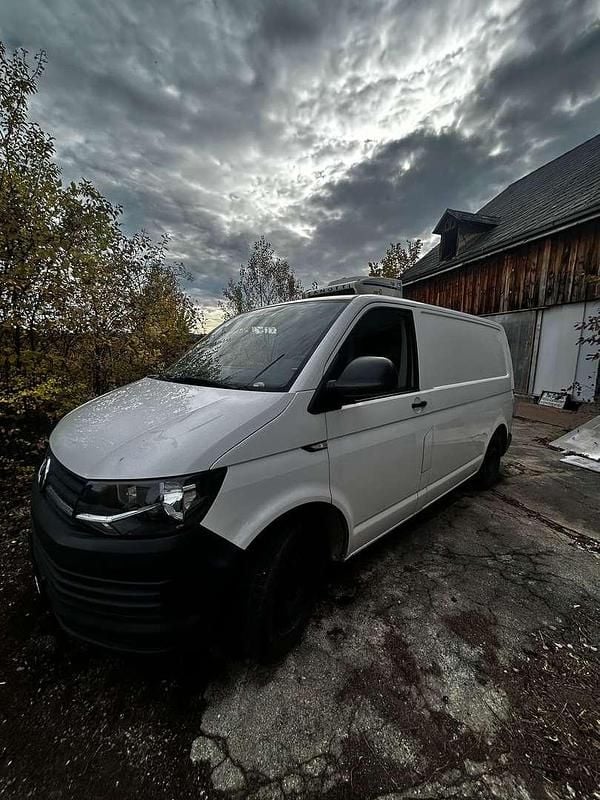 Gebraucht VW T6 102 PS (75 kW) 2015 Van