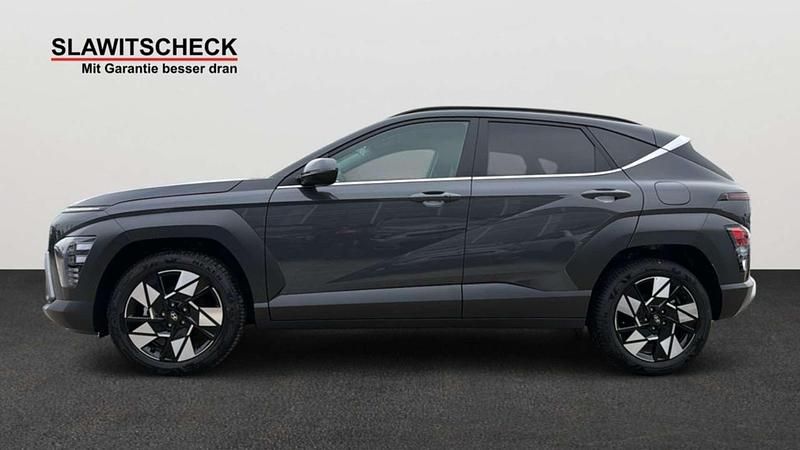 Neu Hyundai Kona GO! 94 PS (69 kW) 2025 Grau SUV
