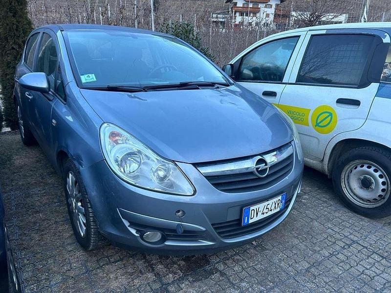 Blau Gebraucht 2010 Opel Corsa Limousine | € 1.600 (Superpreis) - Bild 1/4