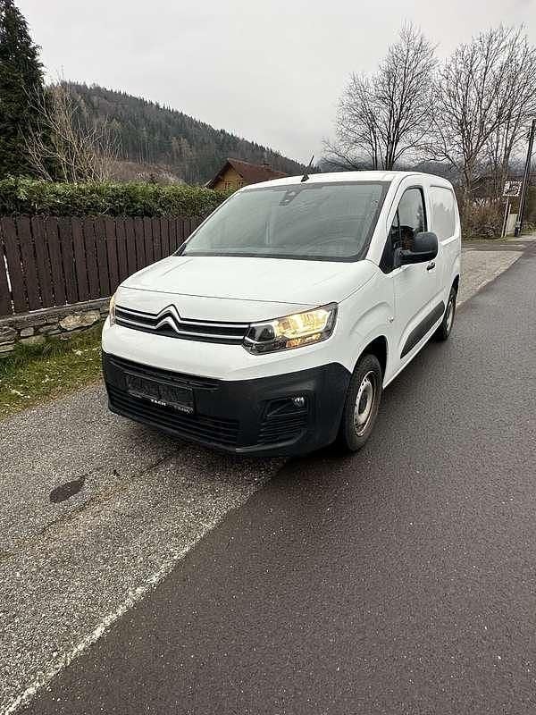 Weiß Gebraucht 2019 Citroën Berlingo Van | € 8.250 (Guter Preis) - Bild 1/4
