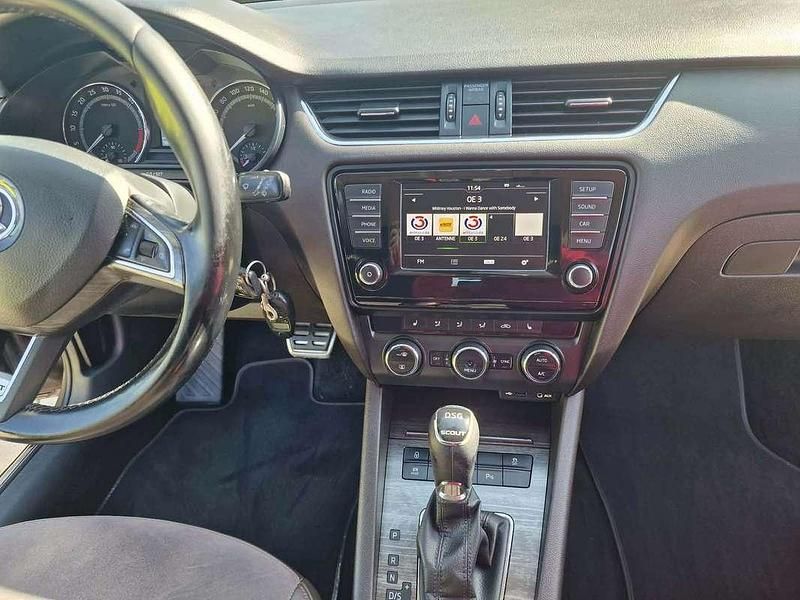 Gebraucht Skoda Octavia RS 184 PS (135 kW) 2016 Braun Kleinwagen