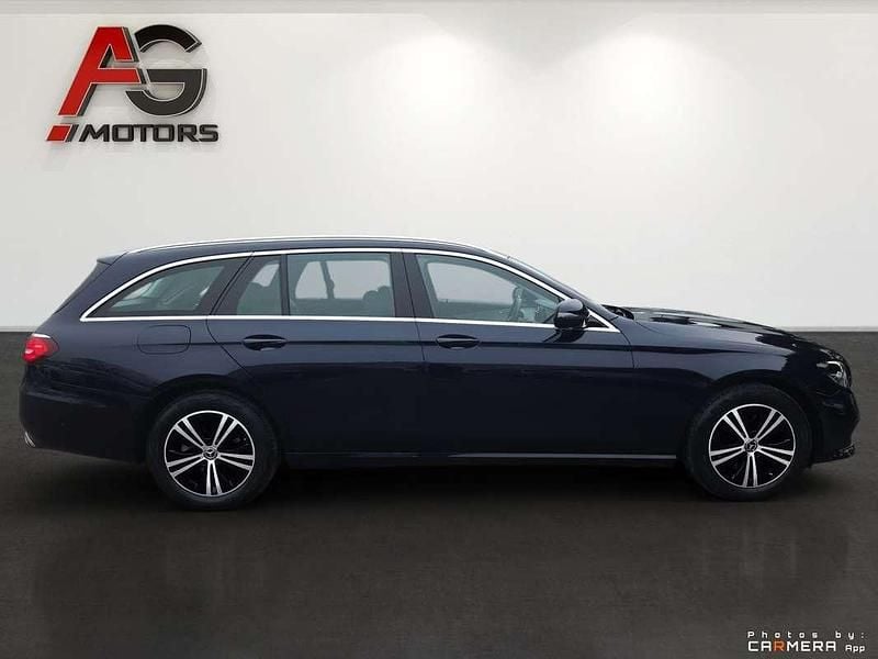 Gebraucht Mercedes E220 Edition 194 PS (142 kW) 2020 Blau Kombi
