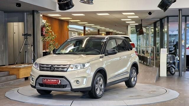 Gebraucht Suzuki Vitara GL 120 PS (88 kW) 2015 Grau SUV