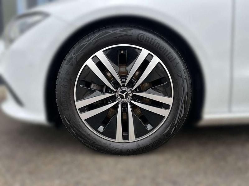 Gebraucht Mercedes CLA200 Progressive 150 PS (110 kW) 2022 Weiß Limousine