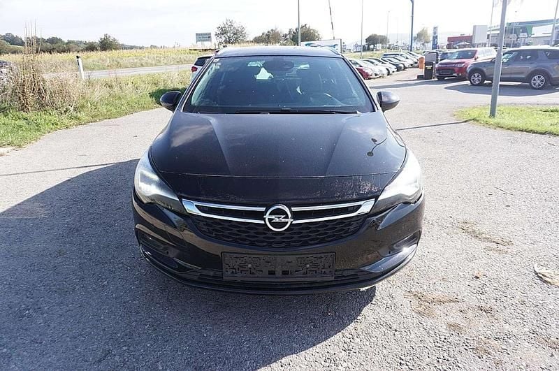 Schwarz Gebraucht 2018 Opel Astra Dynamic Kombi | € 7.290 (Superpreis) - Bild 1/4